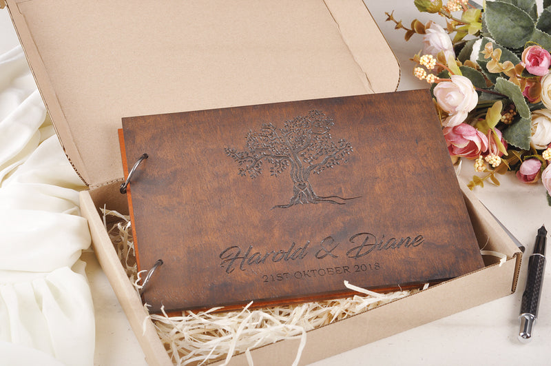 Tree wedding guestbook